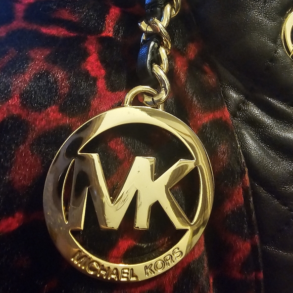 Michael Kors Red and Black Leopard Print Calf-Hair Shoulder/Hand Bag - Picture 2 of 8